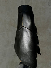 Load image into Gallery viewer, BvS BF Replica Gauntlets