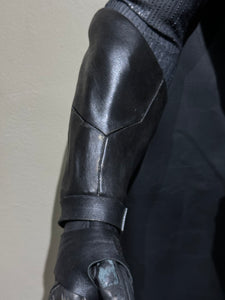 BvS BF Replica Gauntlets