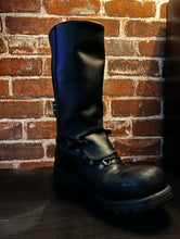 Load image into Gallery viewer, The Bat Gaiters
