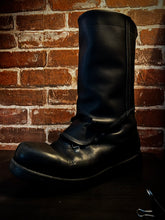 Load image into Gallery viewer, The Bat Gaiters
